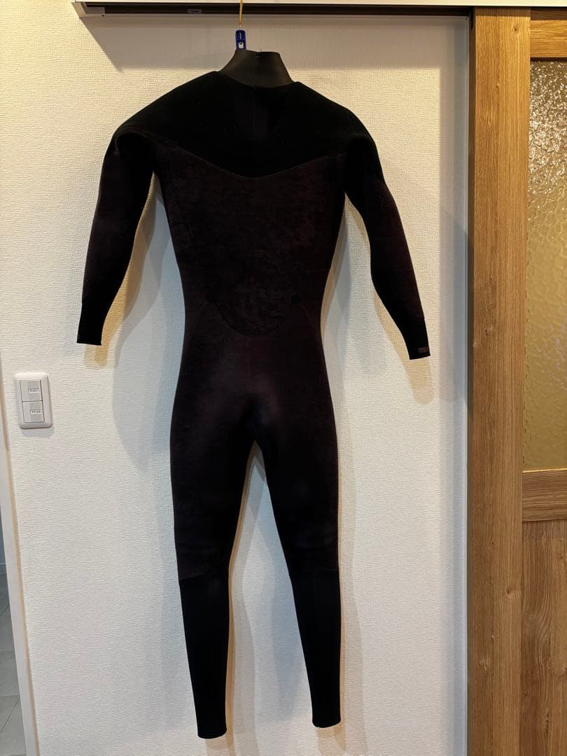 ウェットスーツ　AIRTIGHT 5×3LCZ セミドライ