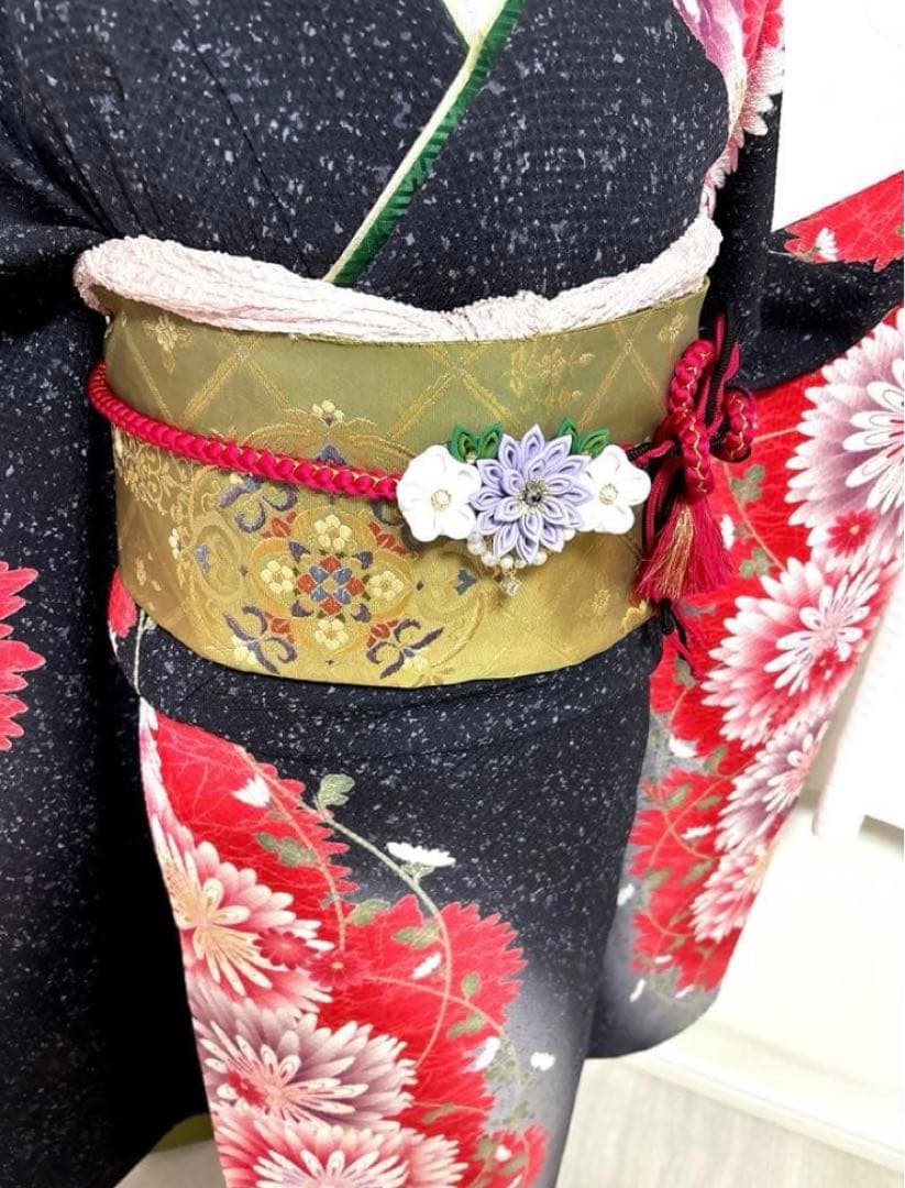 豪華振袖フルセット　菊　花柄 黒 赤 金