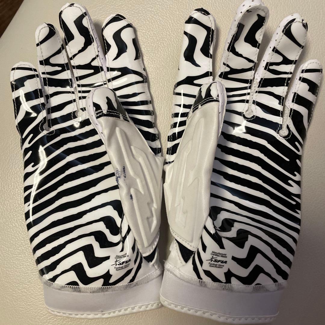 Nike アメリカンフットボール グローブ　ライン