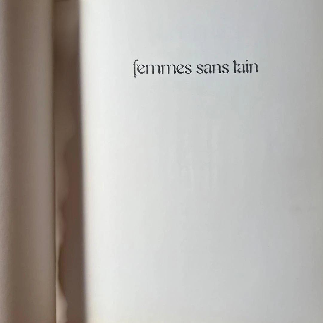 イリナ・イオネスコ　サイン入り写真集