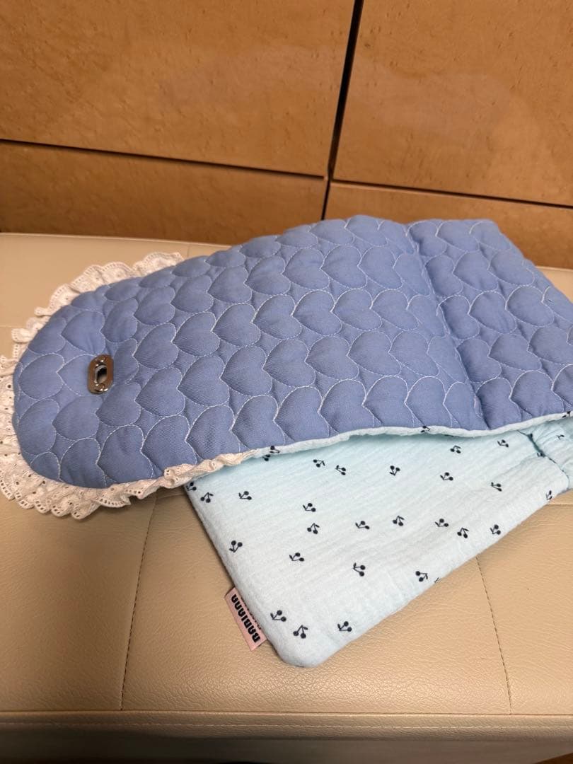 BABIANA AJIBAG CUBE&Inner topper付き