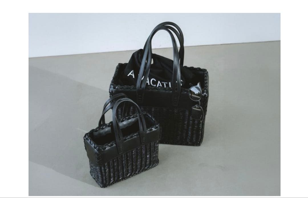 オールブラック ラタン バッグ a vacationロンハーマン