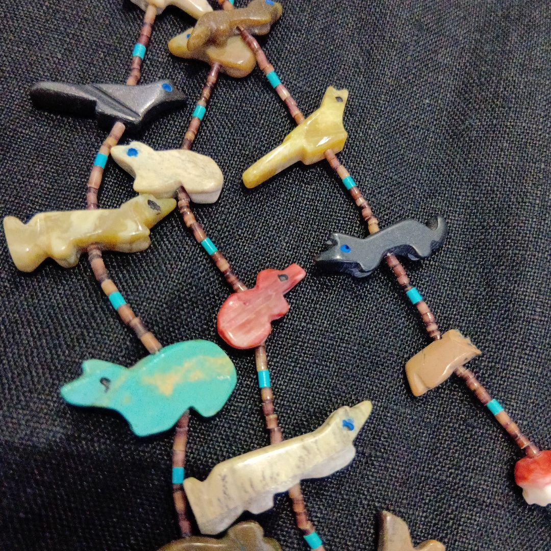 インディアンジュエリー ズニフェティッシュ 3連ネックレス