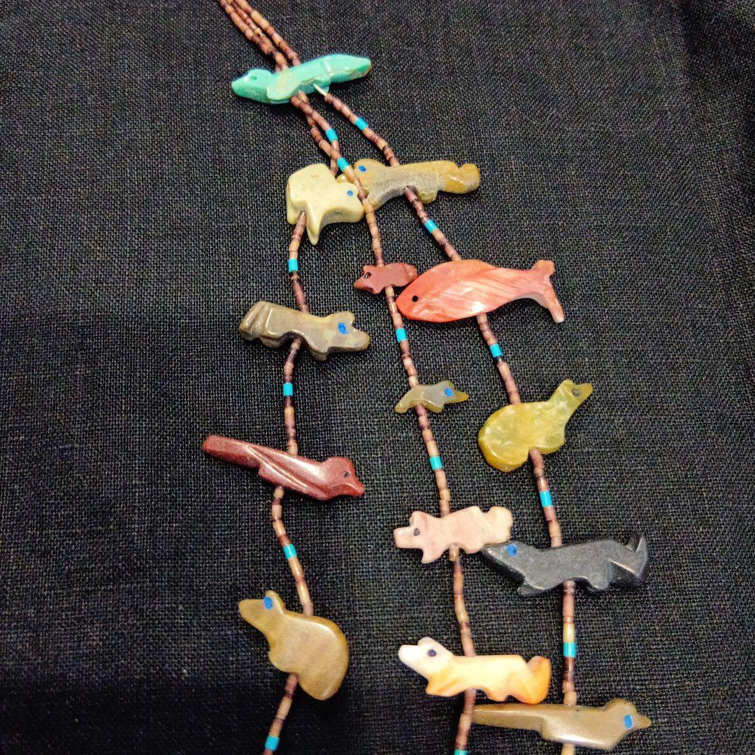 インディアンジュエリー ズニフェティッシュ 3連ネックレス