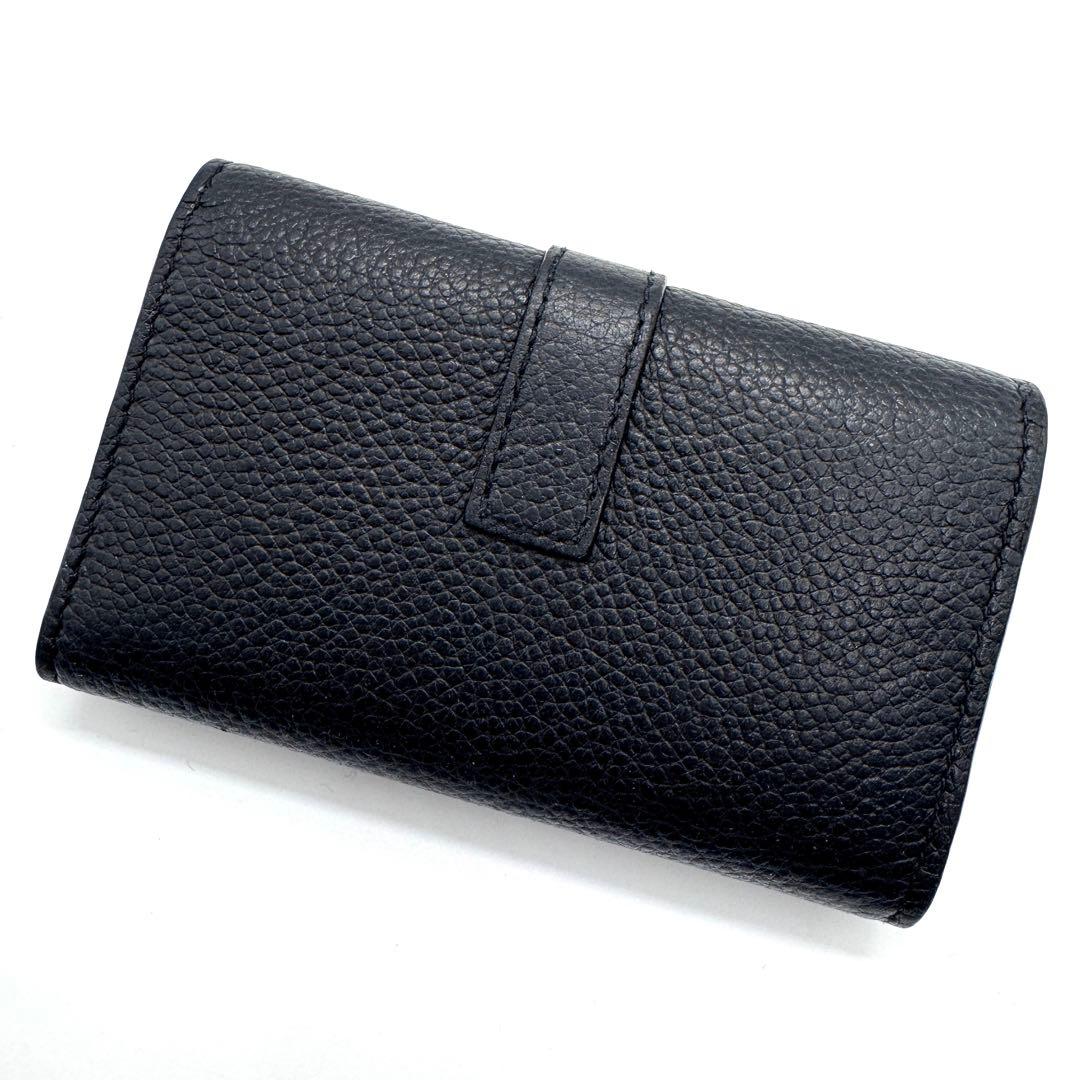 未使用級✨サンローラン　4連　キーケース　カサンドラロゴ　YSL　レザー　黒