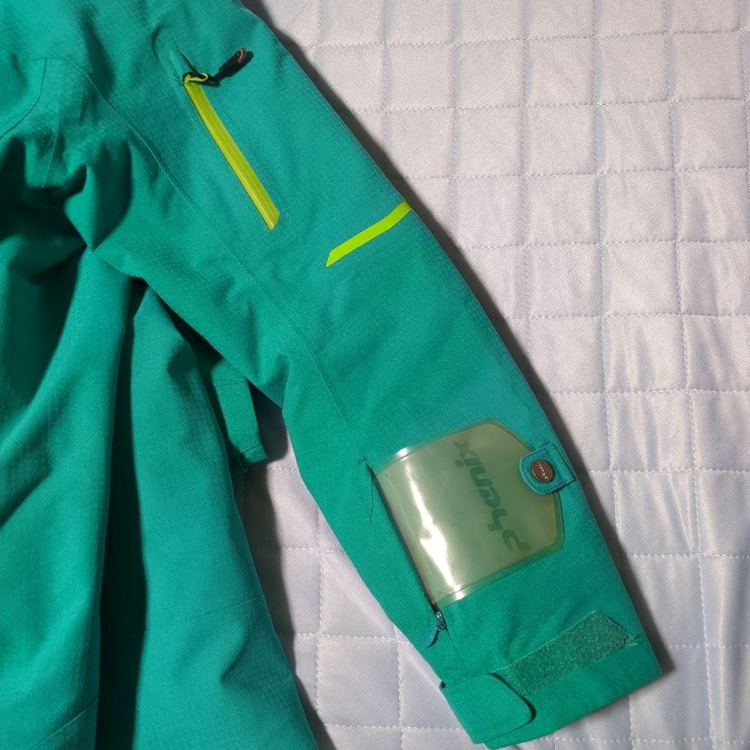 美品フェニックス スキーウェア Mサイズ 上着のみ