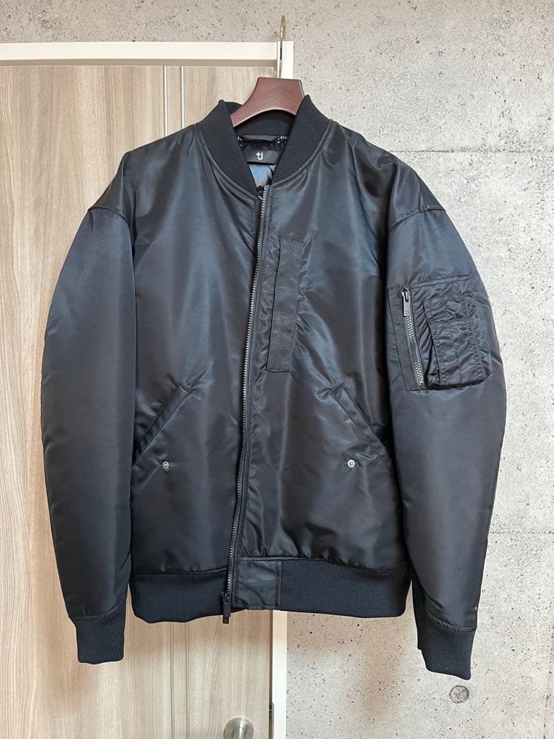 XLサイズ ユニクロ+J MA-1 ハイブリッドダウンオーバーサイズ