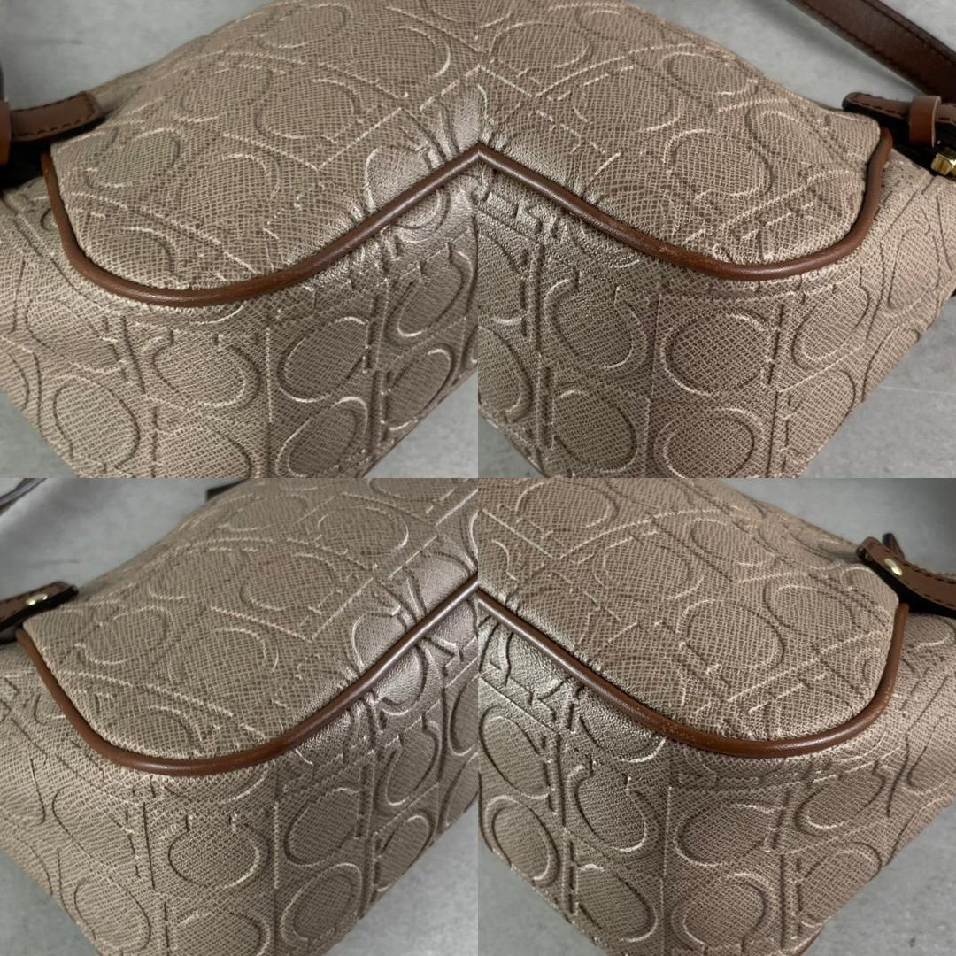 美品✨フェラガモ ワンショルダーバッグ アクセサリーポーチ ガンチーニ 肩掛け