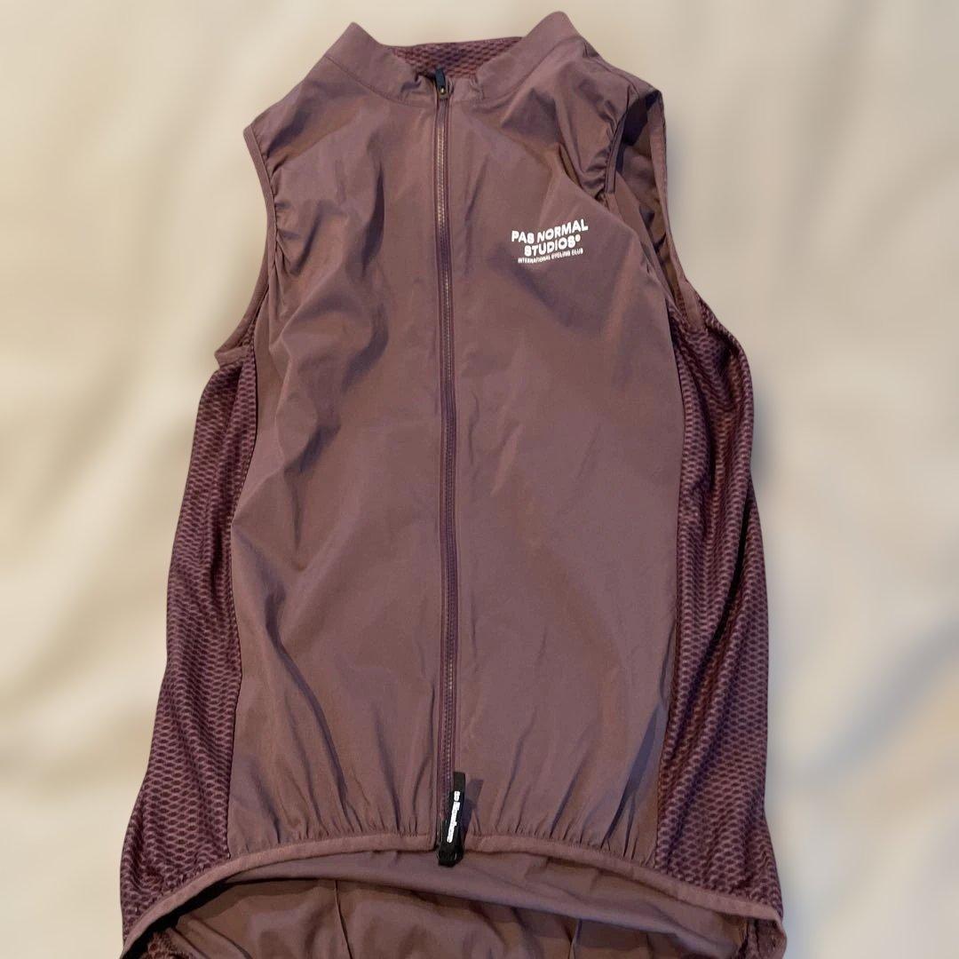 PAS NORMAL STUDIOS ジレM バーガンディ系