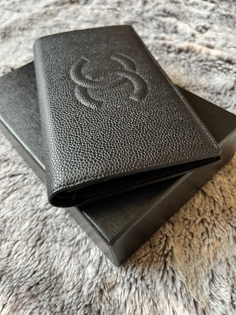 お値下げ/超美品　CHANEL キャビアスキン　長財布　ブラック