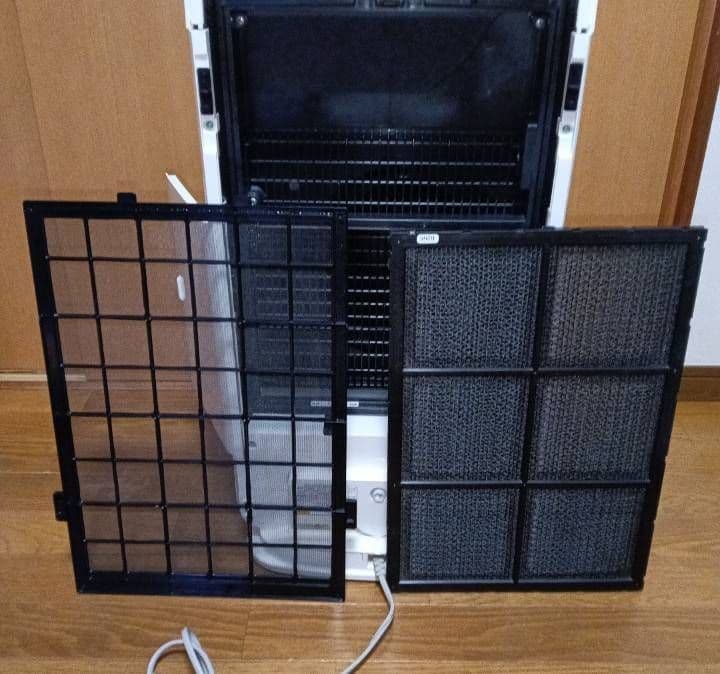 日立加湿空気清浄機。クリエア。