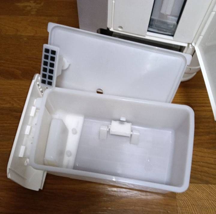 日立加湿空気清浄機。クリエア。