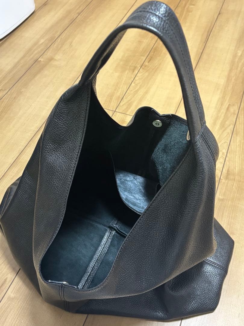 【北欧暮らしの道具店】AULENTTI レザートートバッグ ブラック