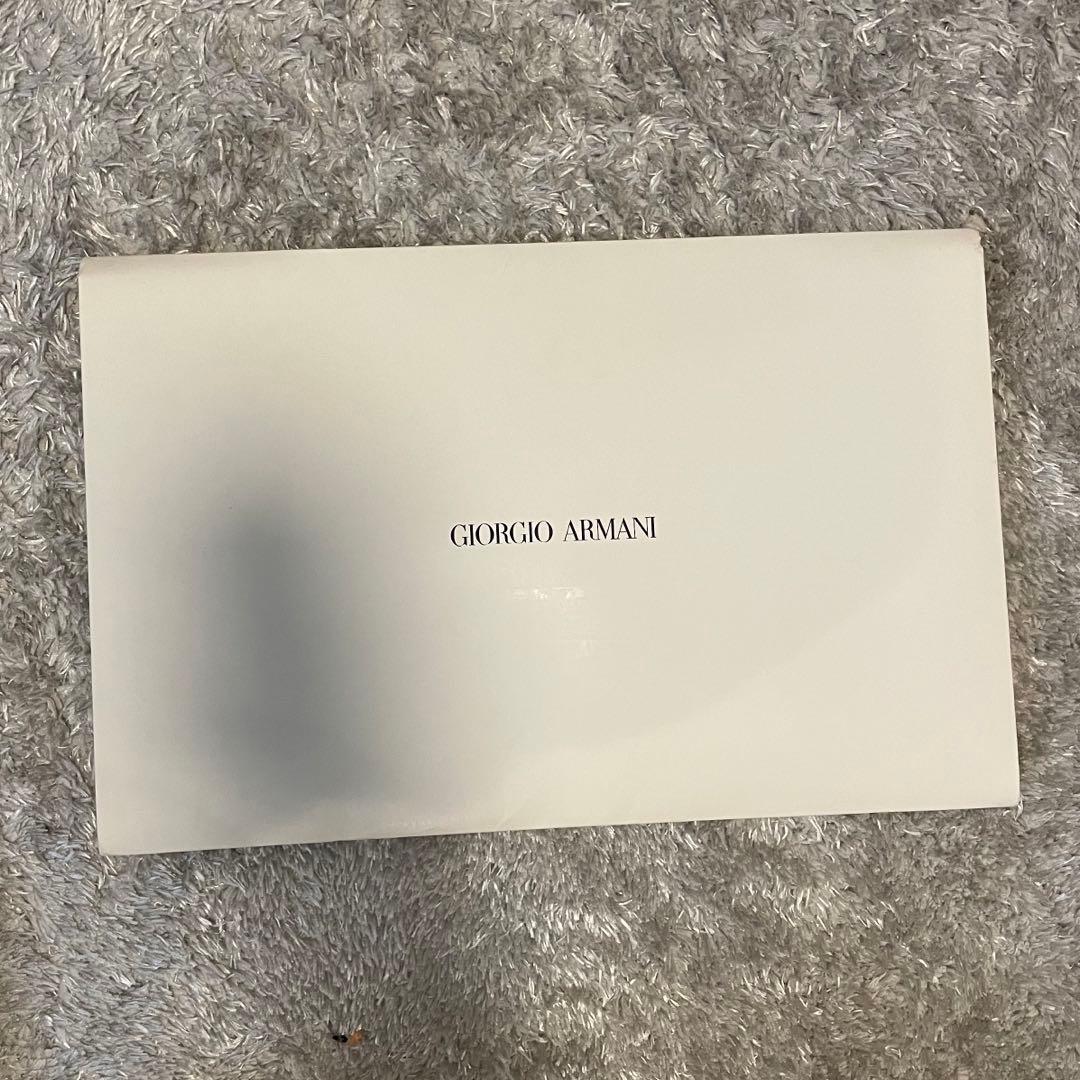 新品、タグ箱付【イタリア製】GIORGIO ARMANI マフラー　ストール