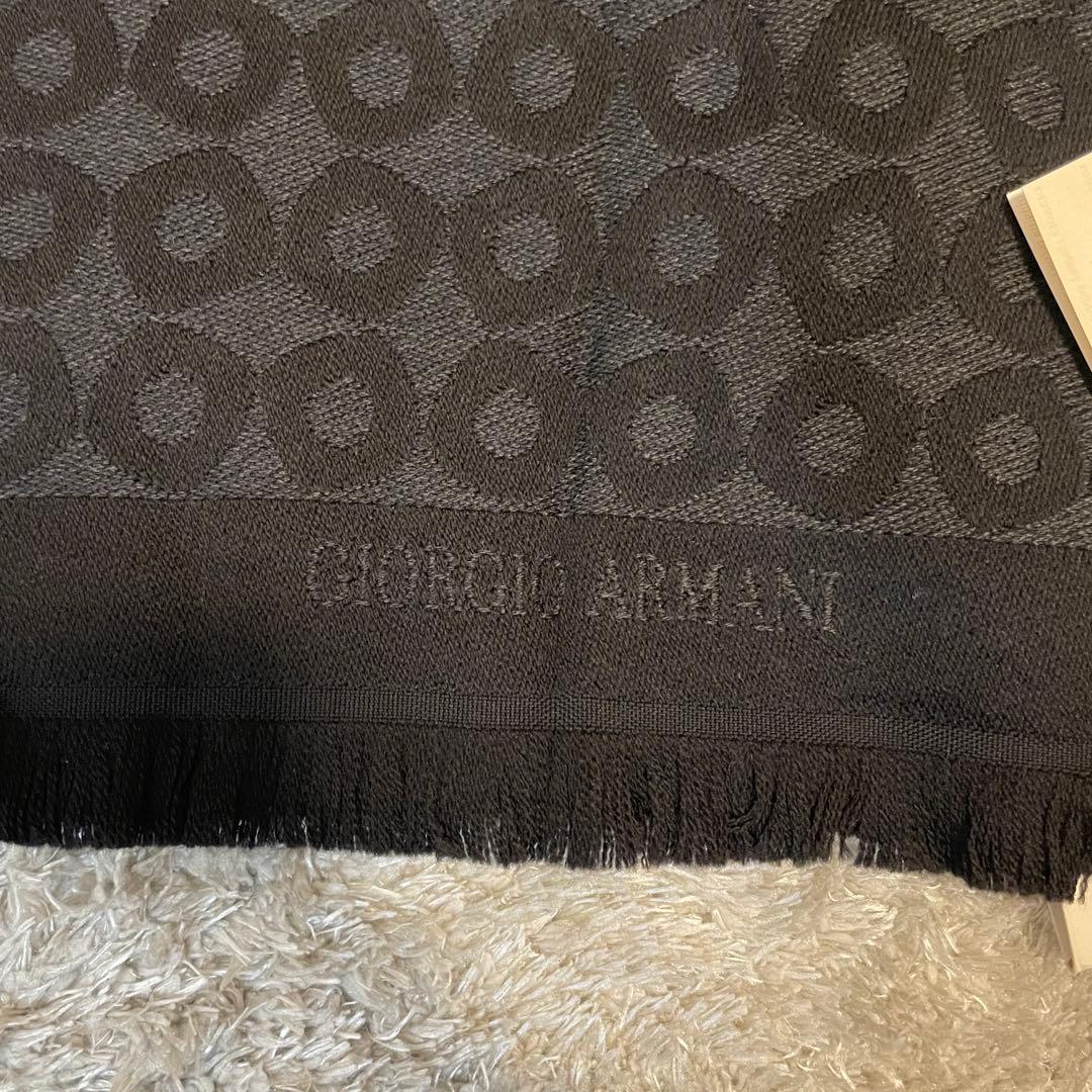 新品、タグ箱付【イタリア製】GIORGIO ARMANI マフラー　ストール