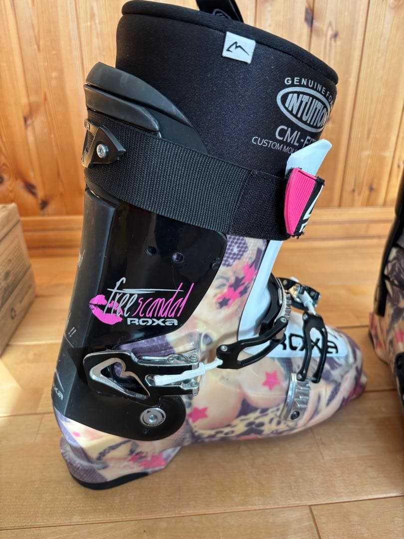 ロクサ フリースキャンダル スキーブーツroxa free scandal