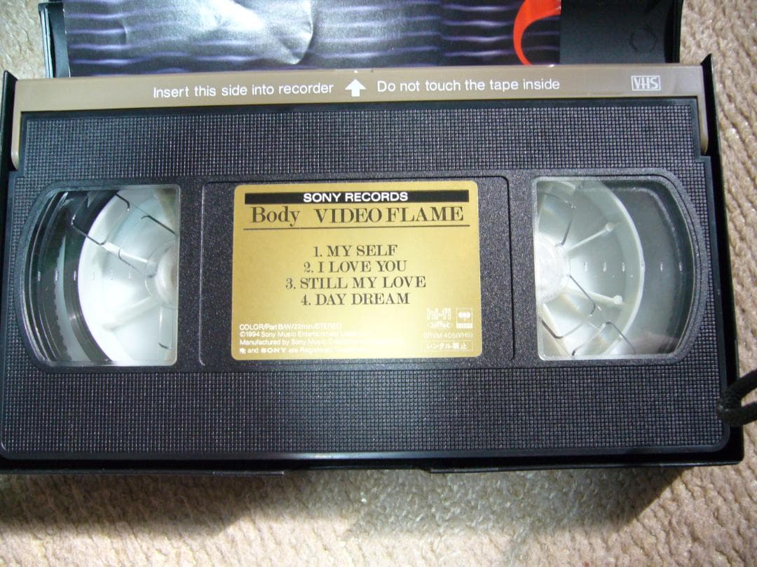 ミュージック BODY   VIDEO  FLAME