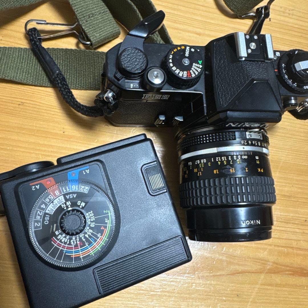 Nikon FE2 一眼レフカメラ + SB-15