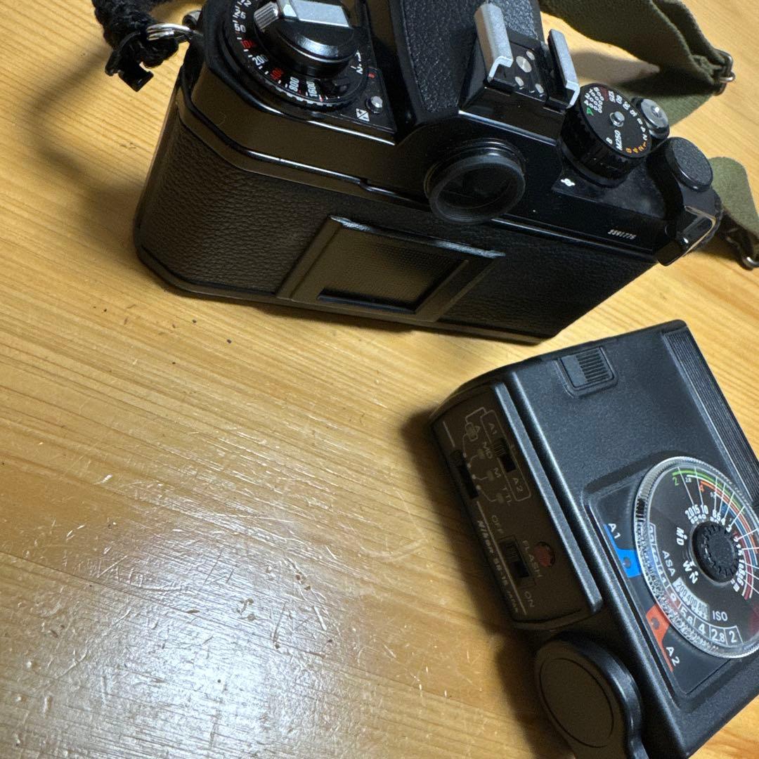 Nikon FE2 一眼レフカメラ + SB-15