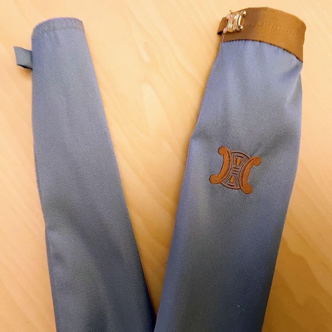 最終 プライス 9月28日迄 超値引!一点物美品】CELINE 傘 ロゴ入