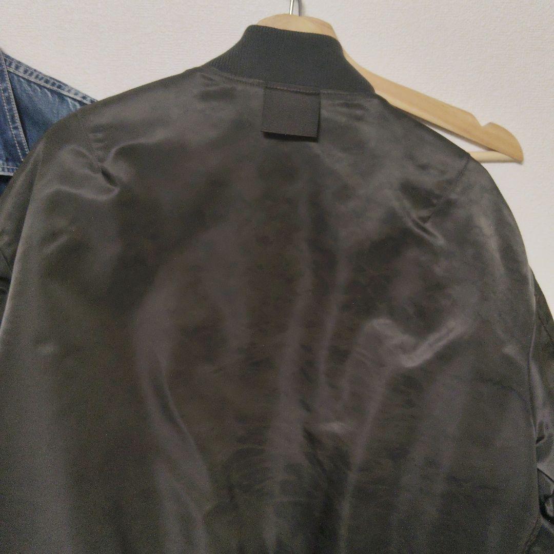 浅*一様 ユニクロ　＋J ハイブリッドダウン　オーバーサイズMA-1 フライトジ