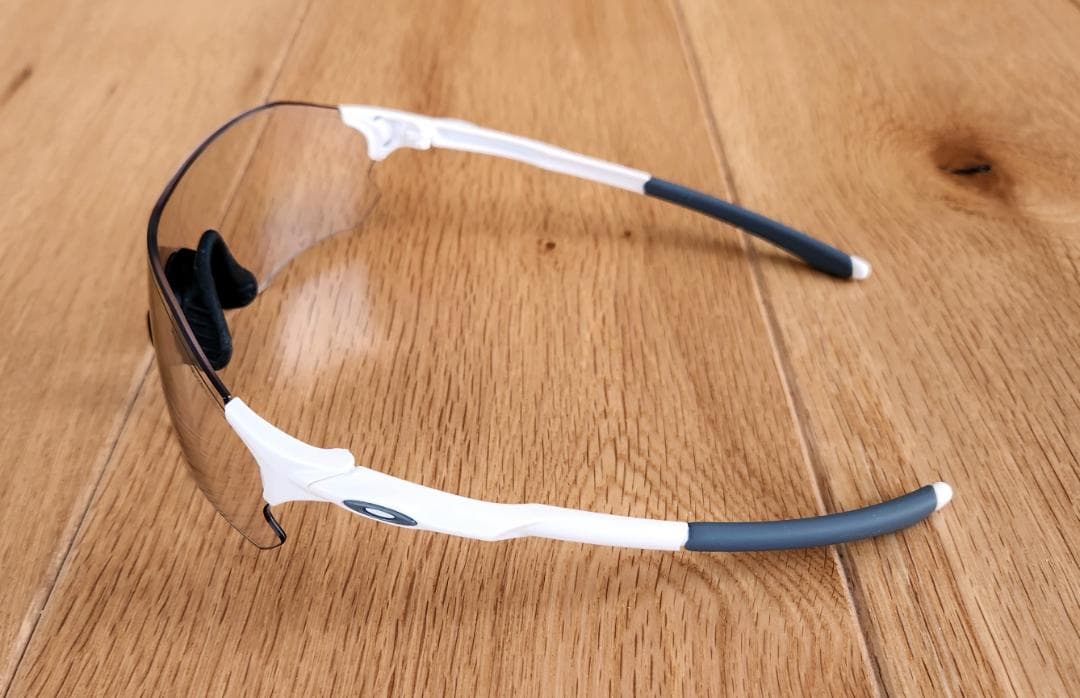 OAKLEY EVZero Path オークリー　調光レンズ