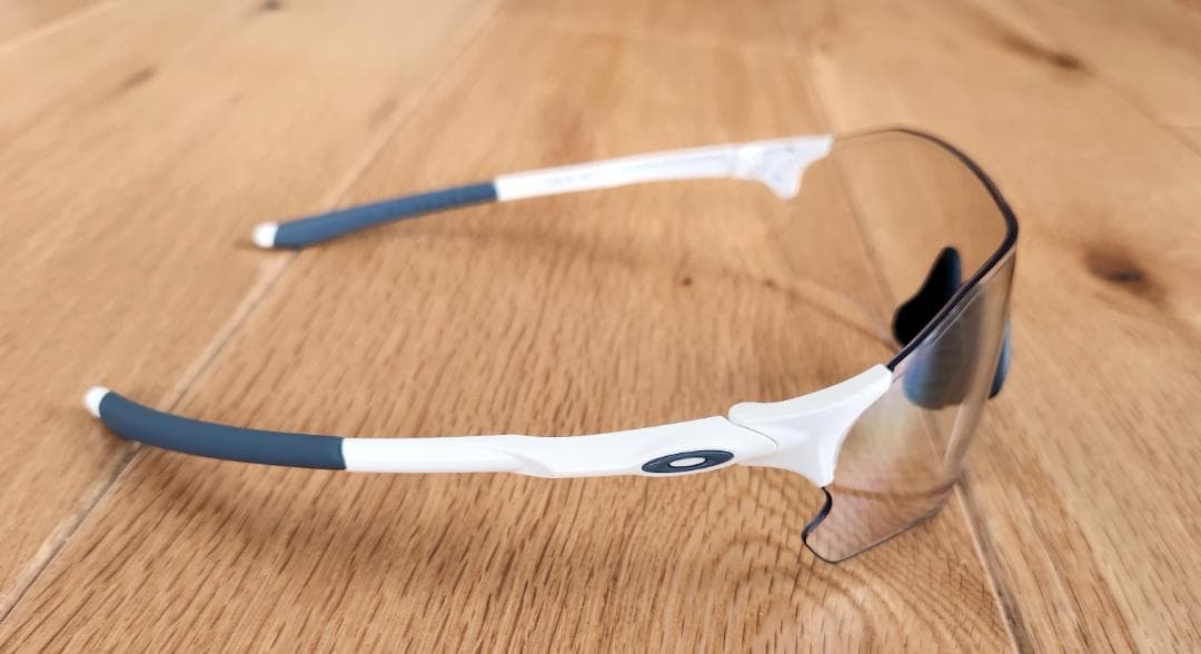 OAKLEY EVZero Path オークリー　調光レンズ