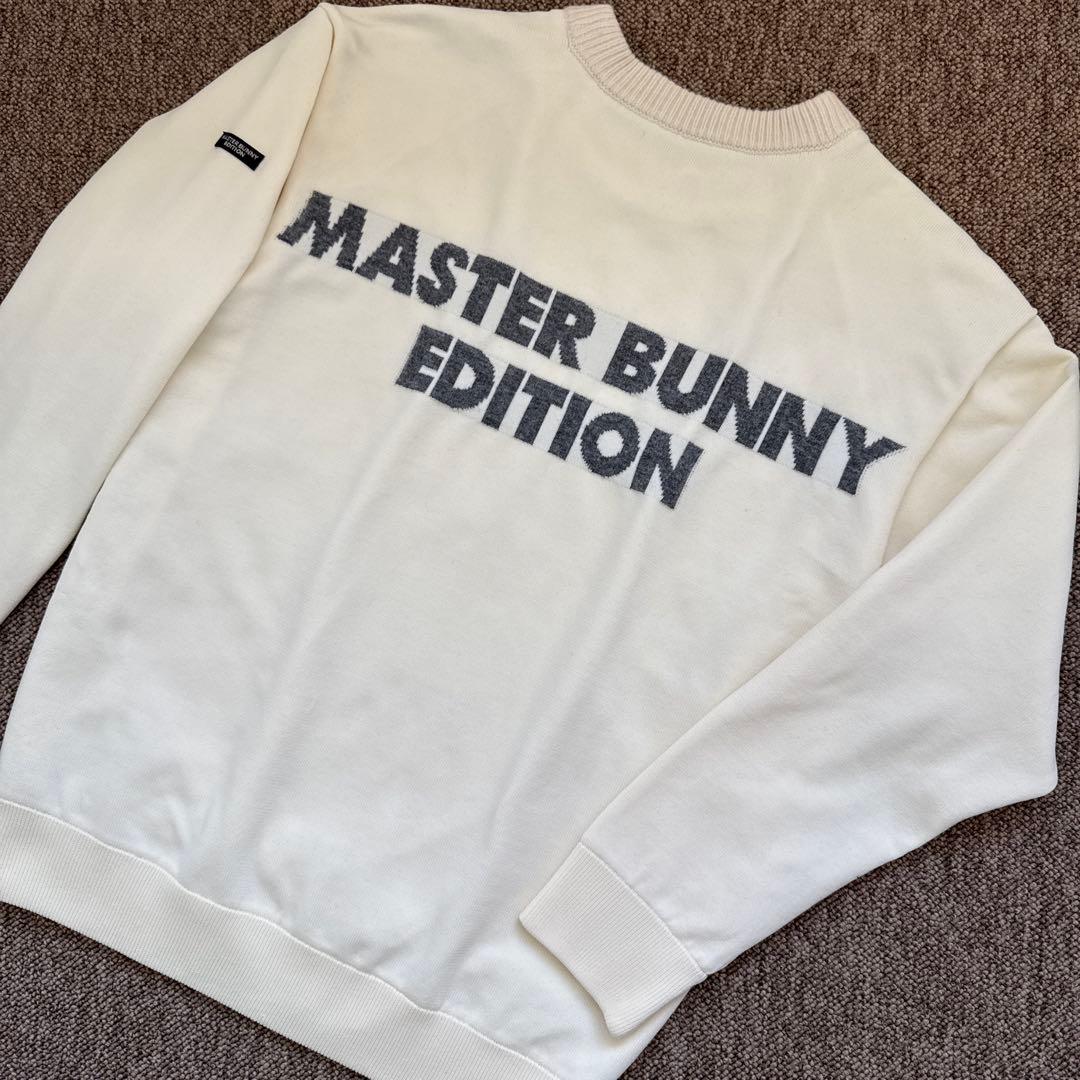 現行モデル　蓄熱　裏地付き　マスターバニー　ニット　M〜L相当　白　オフホワイト