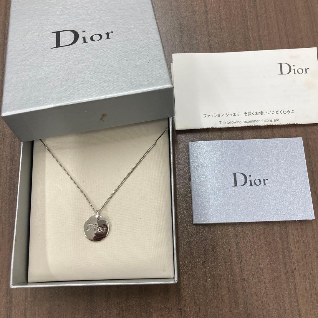 クリスチャンディオール ロゴ ラウンドプレート ネックレス 箱付