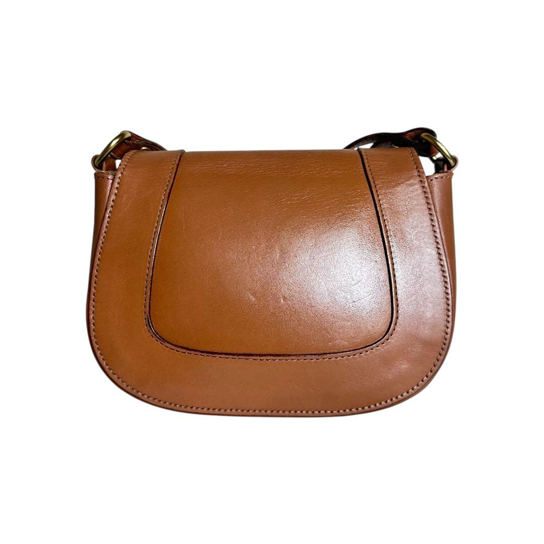 イルビゾンテ　レザー　ショルダーバッグ　キャメル