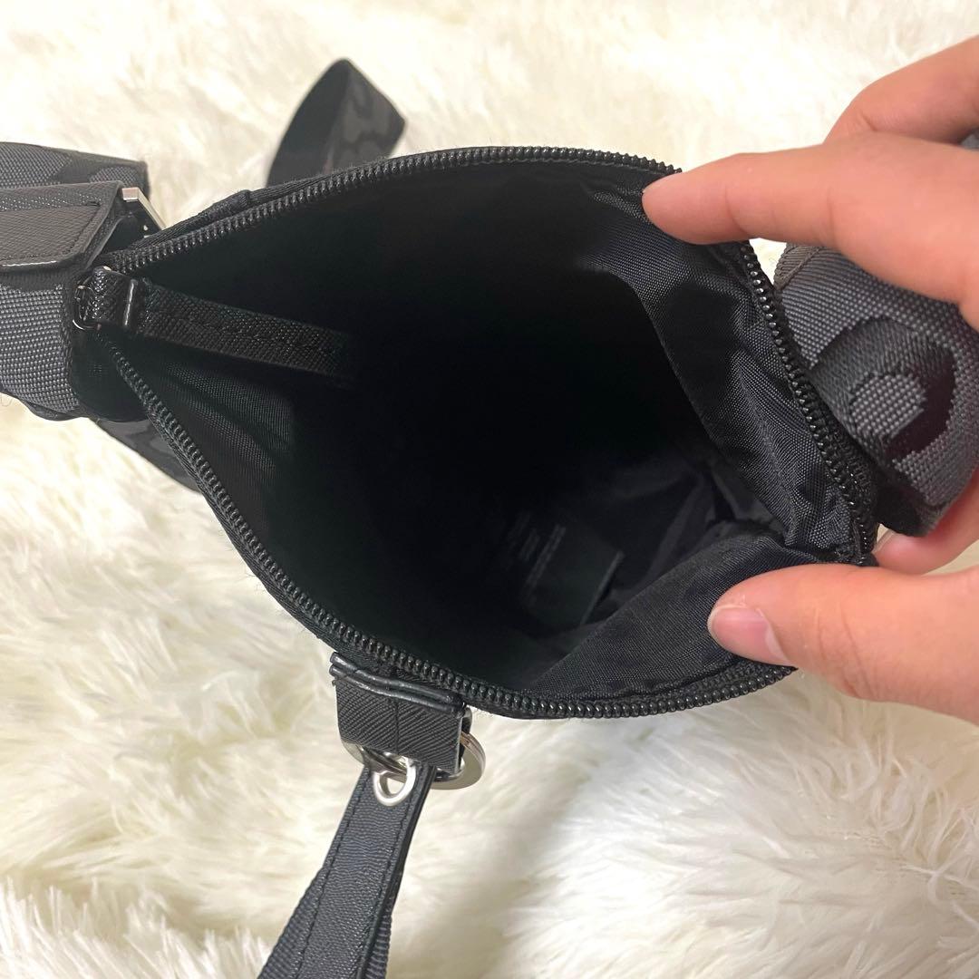 マリメッコ Essential Bucket Solid ショルダーバッグ