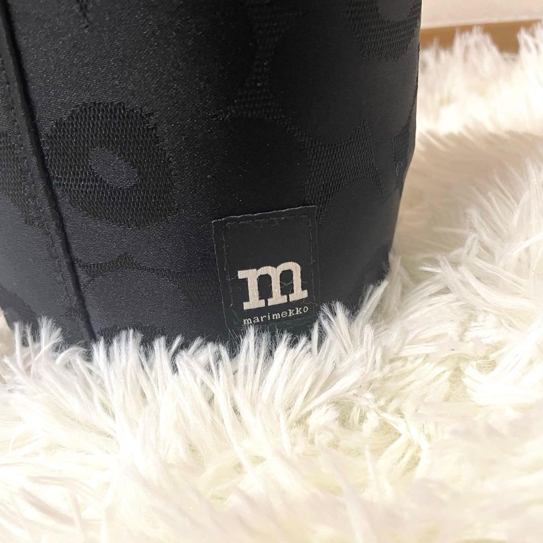 マリメッコ Essential Bucket Solid ショルダーバッグ