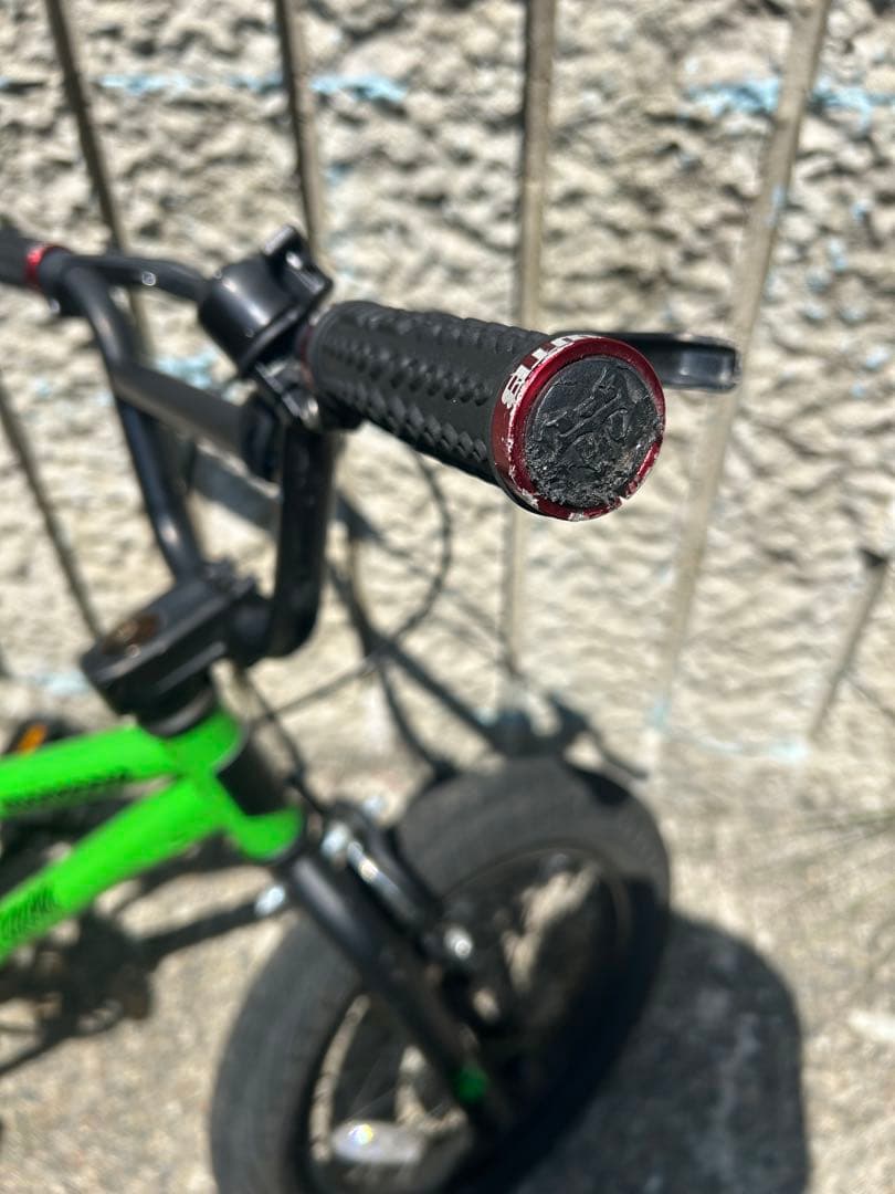 MON マングース LEGION L16 キッズバイク 子供車 BMX