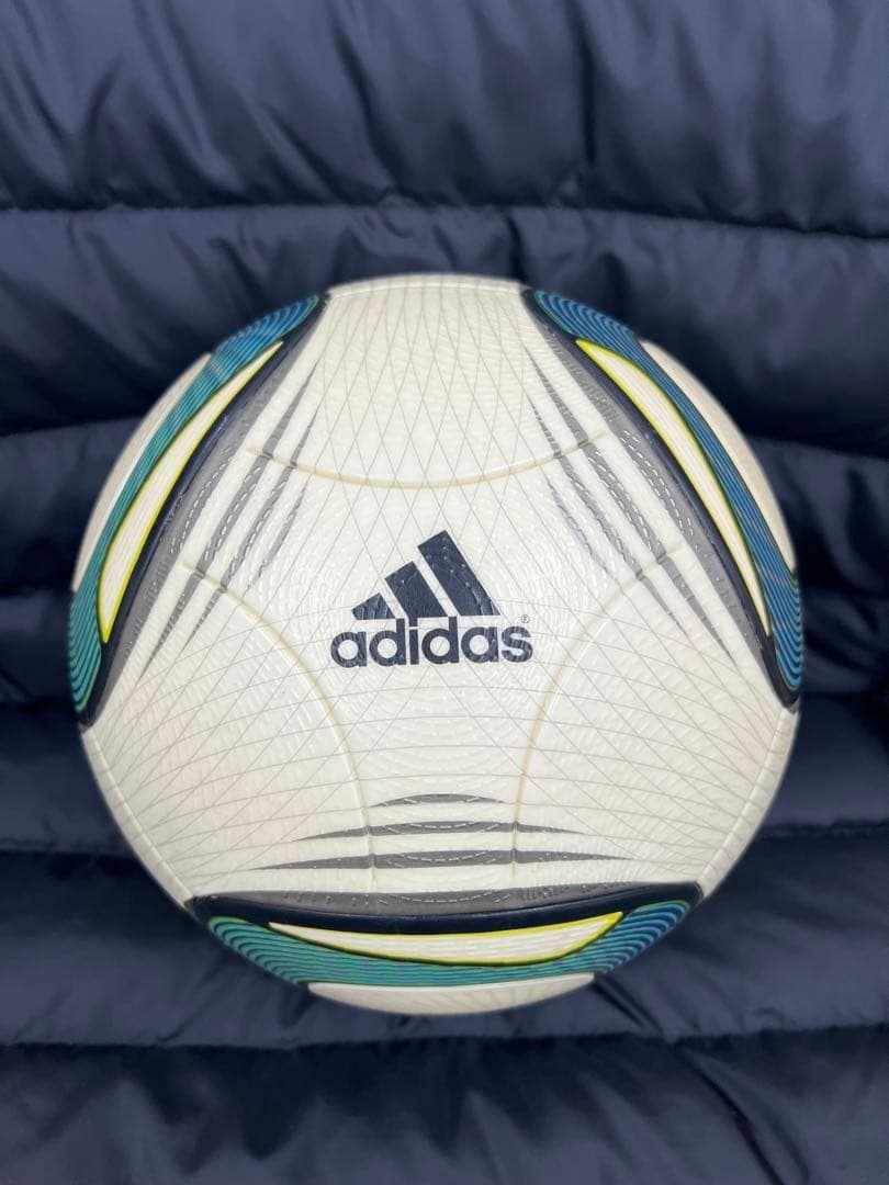 adidas SPEEDCELL スピードセル サッカーボール サイズ5