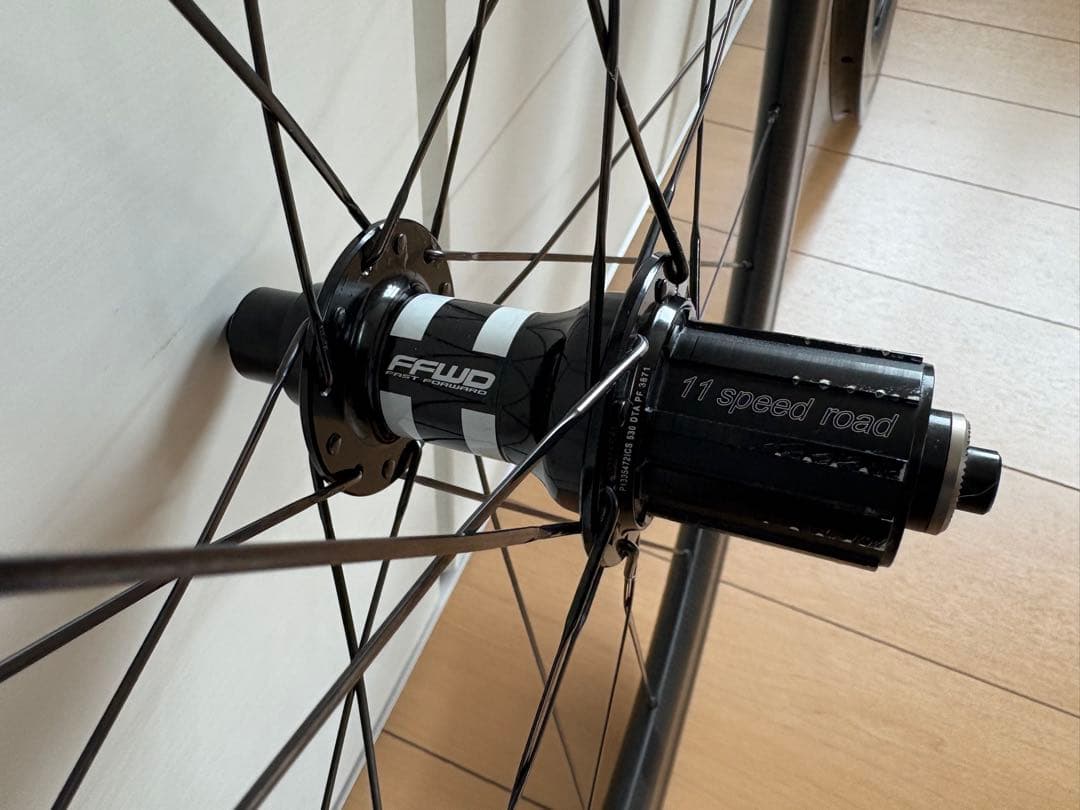 FAST FORWARD 「ファストフォワード」 F6R シマノ11速