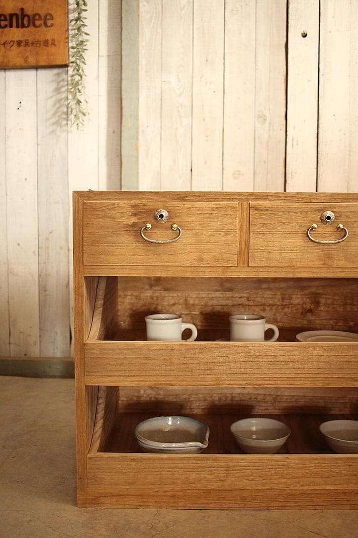 古い木製の引き出し5杯　チェスト　食器棚　古家具　古民家　時代家具