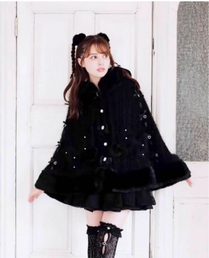 LIZLISA リズリサ ポンポンリボンニットファーポンチョ ブラック 黒