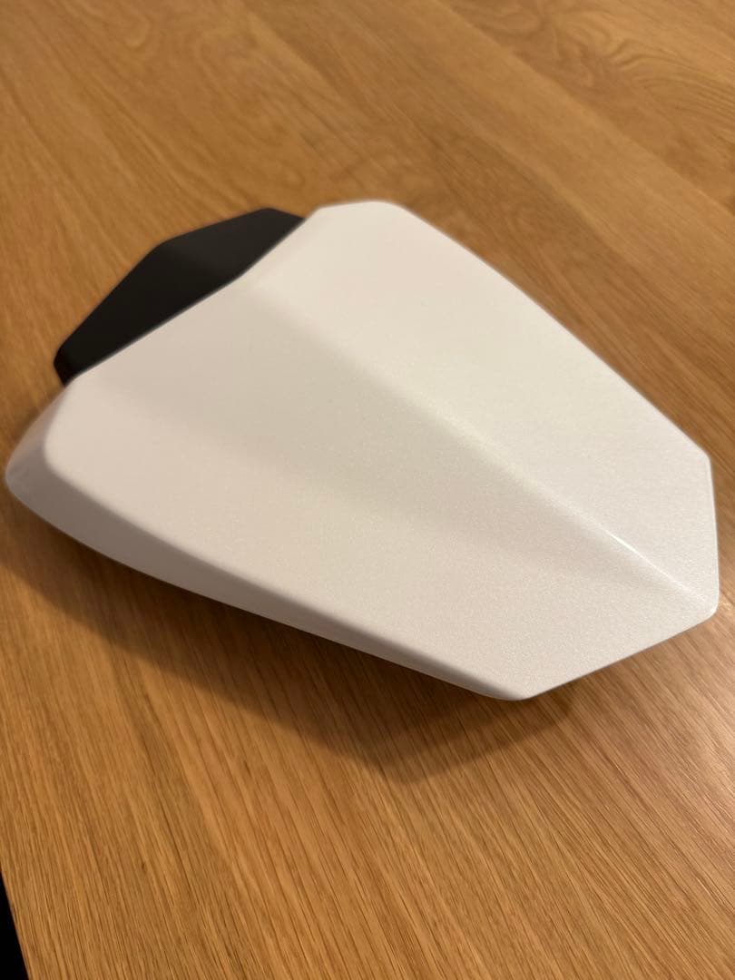 シングルシートカウル　ヨーロッパヤマハ純正アクセサリー　YZF-R1