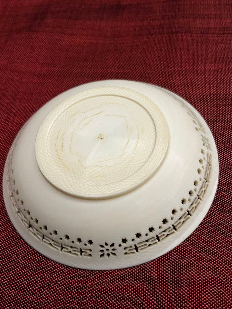 中国美術　骨董　彫刻　天然素材　象牙調