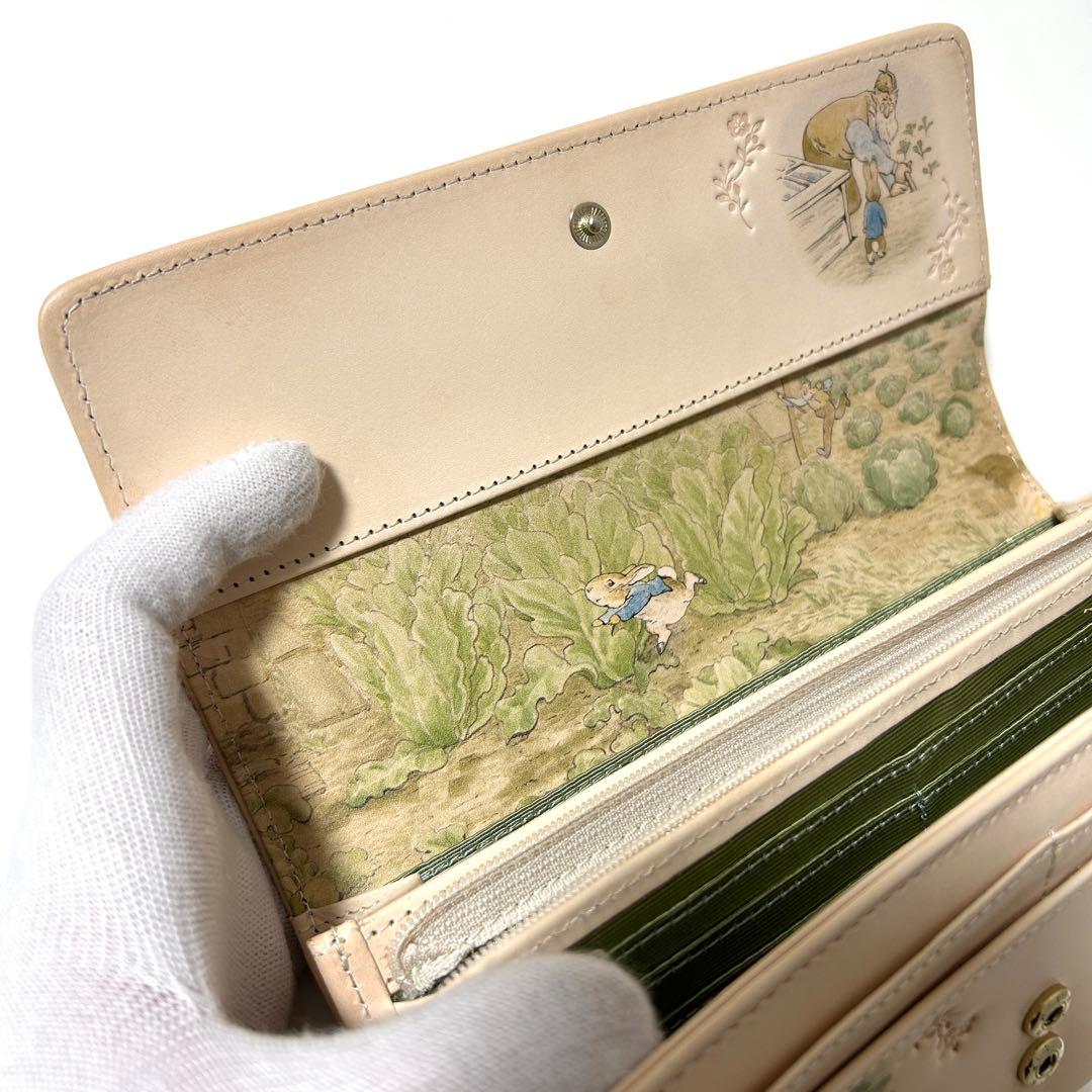 T*t様 ピーターラビット 長財布 レザー 型押し ペイント アート ベージュ