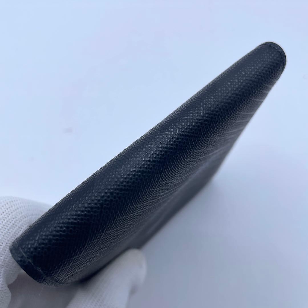 良品✨ BURBERRY スモークドチェック 二つ折り財布 PVC レザー 黒