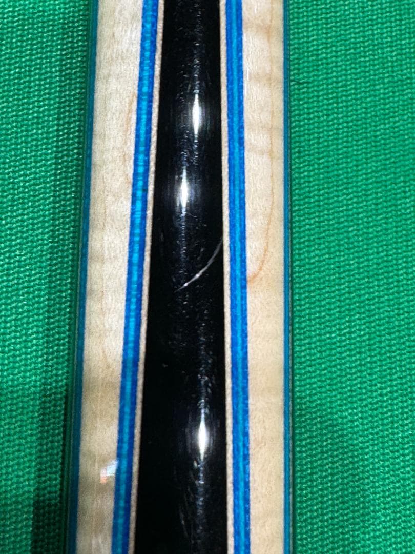 Geez 8 points Cue スペアシャフト付き