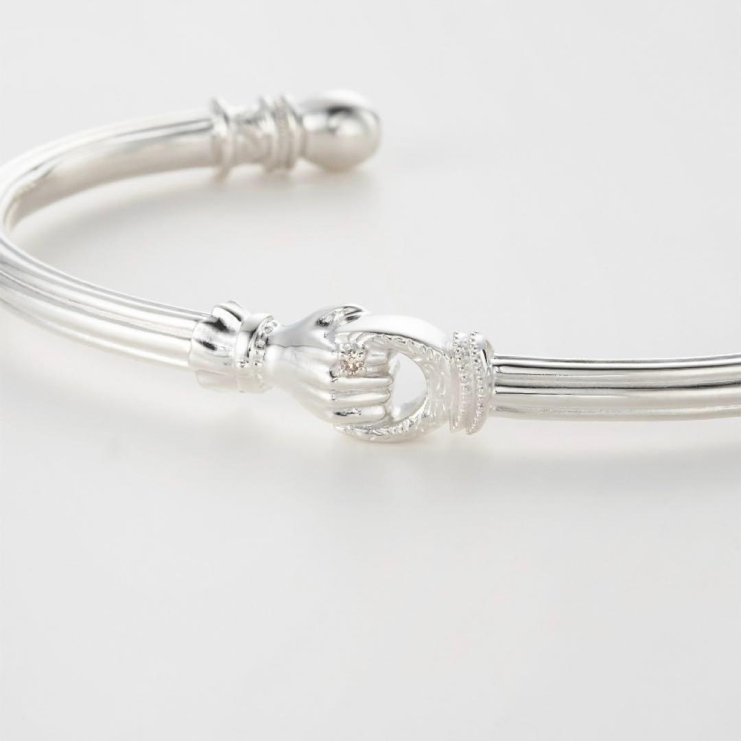 agete シルバーバングル　SV ダイヤモンド　シルバー　装飾　デザイン　彫刻