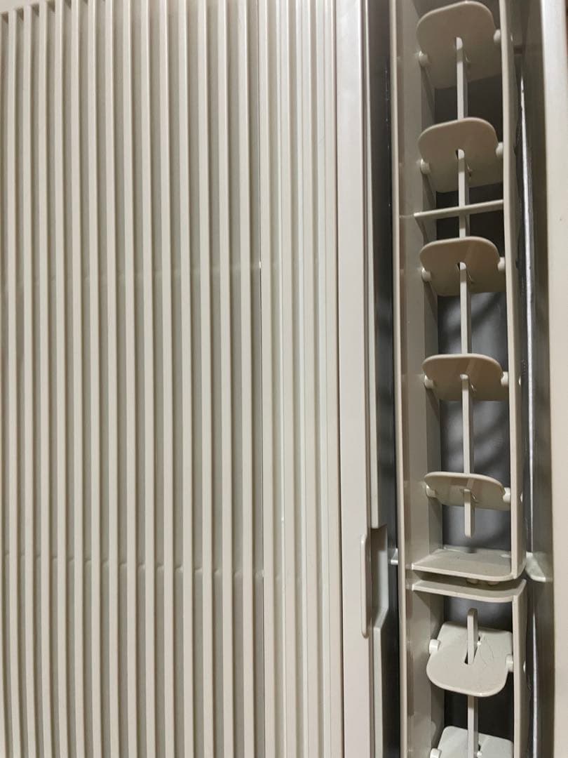 コロナ　美品　2022年モデル　冷暖房兼用　CWH-A1822 ウインドエアコン