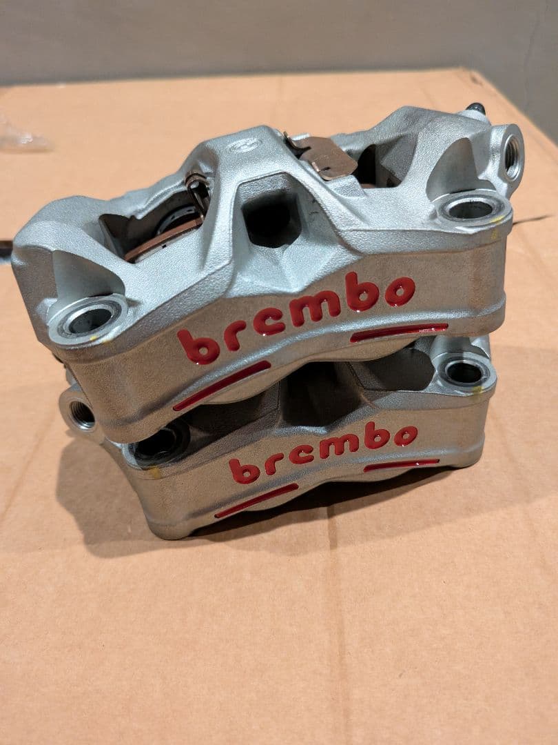 brembo　スティルマ　R