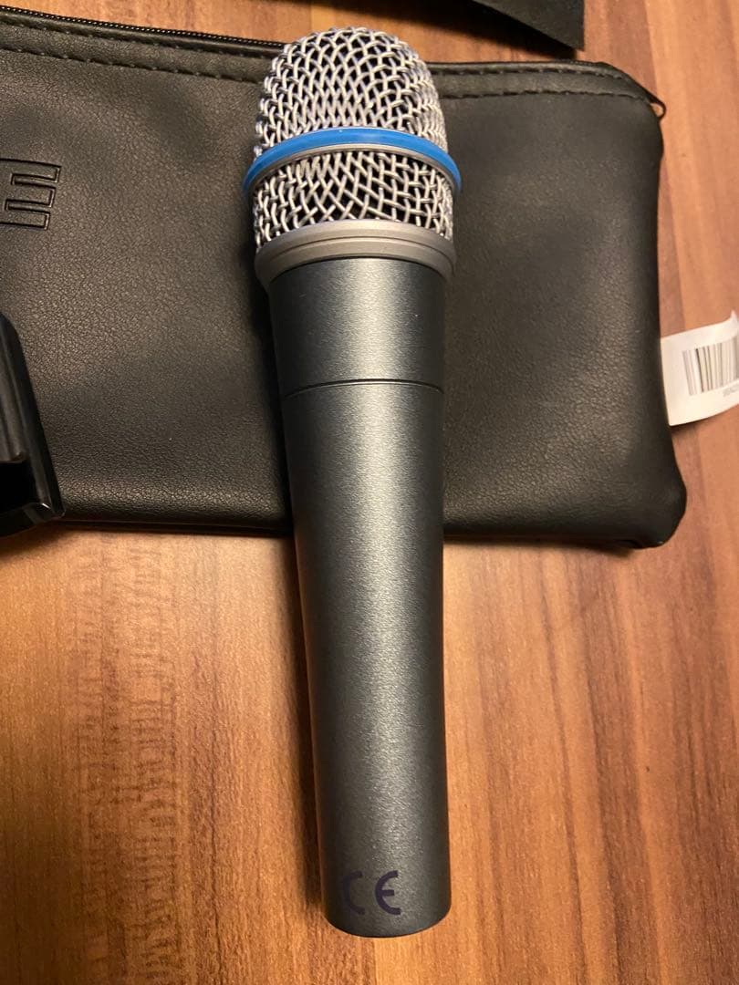 SHURE ダイナミックマイク 本体と付属品