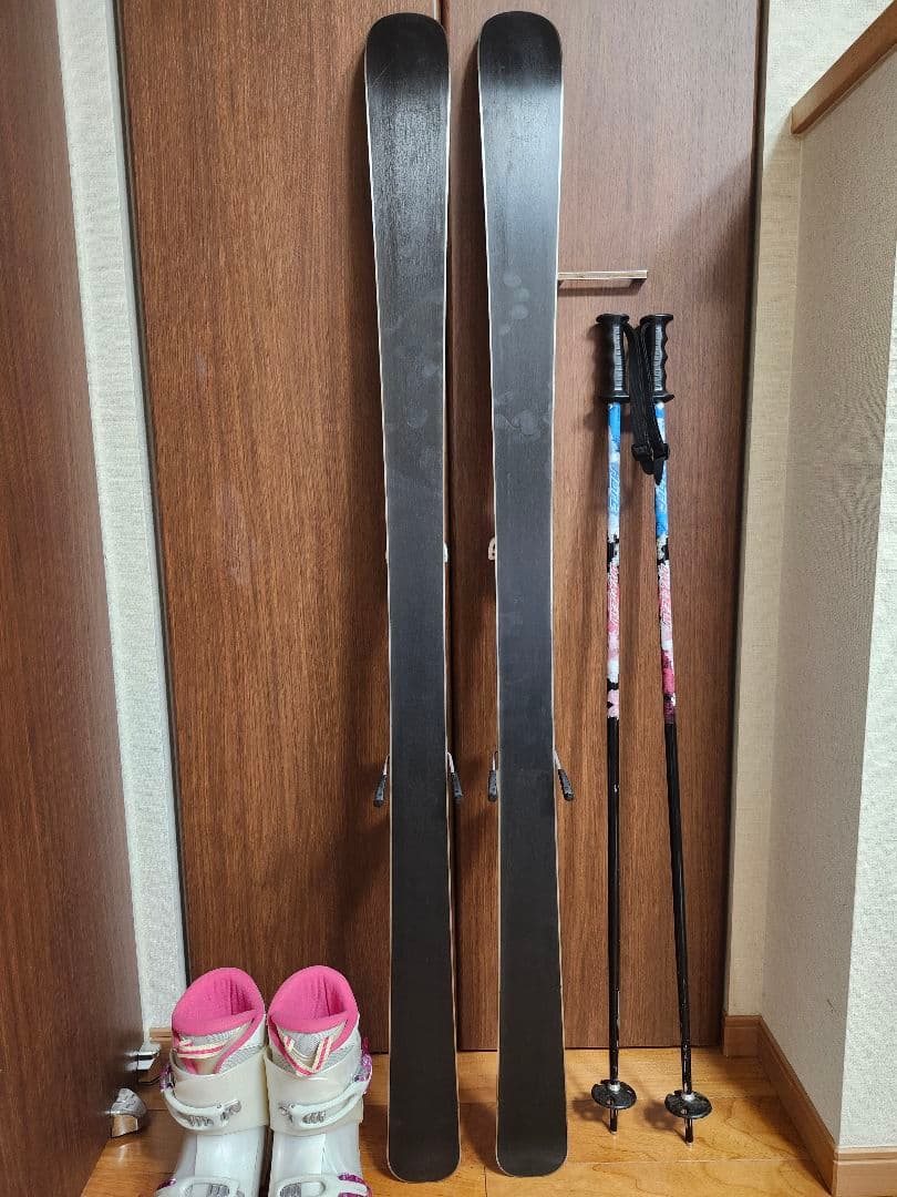 スキーセット　子供　スキー板　136cm ブーツ24cm ストック100cm