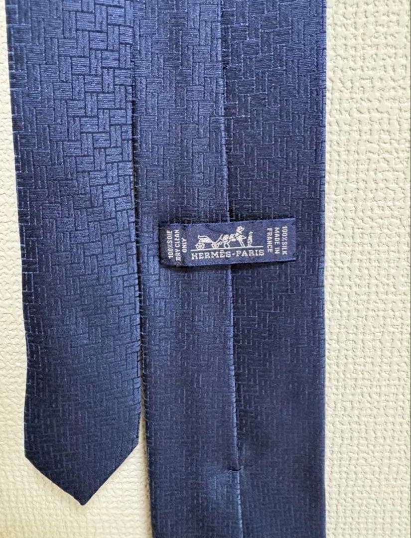 HERMES ネイビー テクスチャー ネクタイ