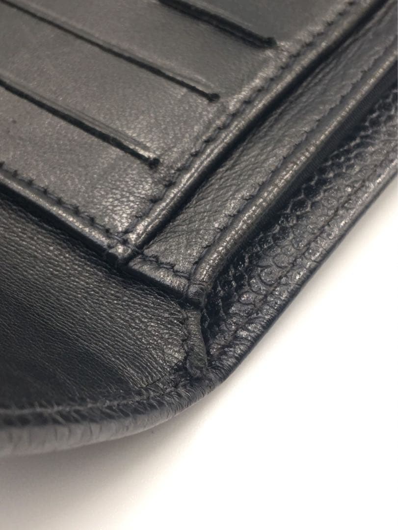 シャネル　キャビアスキン　財布