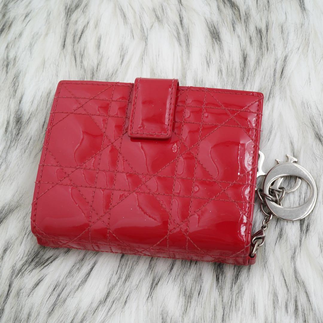 極美品　Christian Dior 二つ折り財布　レザー　チャーム付き　レッド